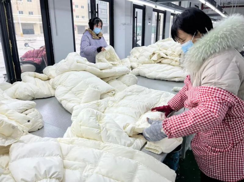 三大基地撬動(dòng)百億產(chǎn)業(yè)，穰東針織服裝何以一路“繁花”？